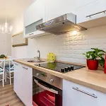 2 Bedroom Lovely In