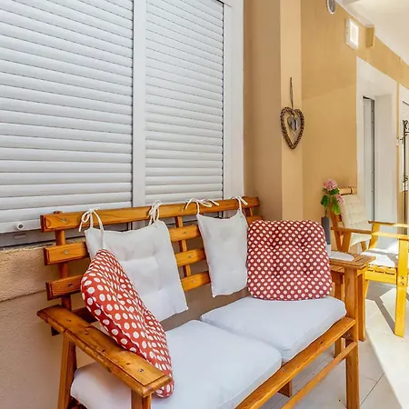 2 Bedroom Lovely In Rijeka
