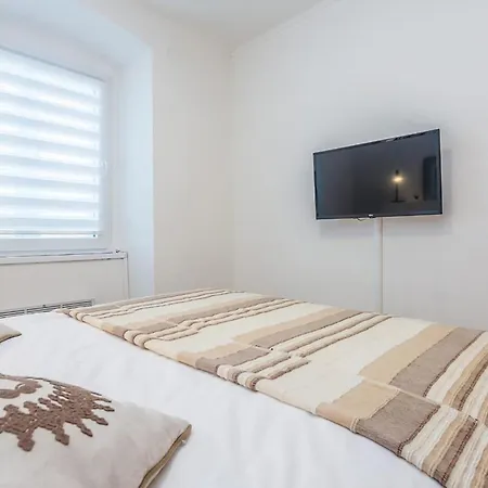 2 Bedroom Lovely In Lejlighed